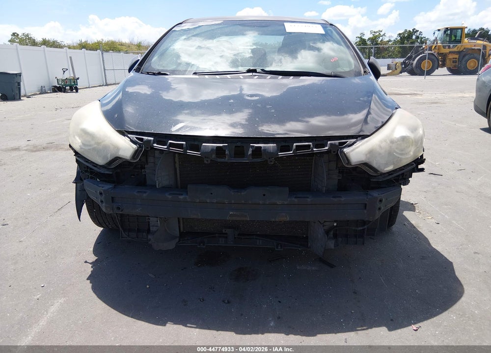 2016 KIA FORTE LX VIN: KNAFX4A66G5478627