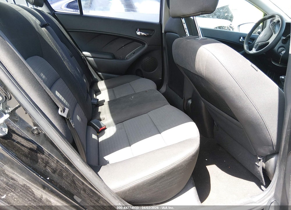 2016 KIA FORTE LX VIN: KNAFX4A66G5478627