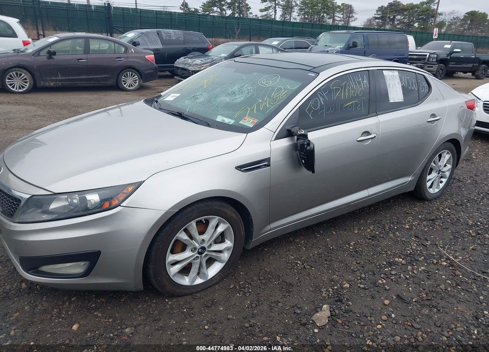 2011 KIA OPTIMA EX VIN: KNAGN4A70B5172048
