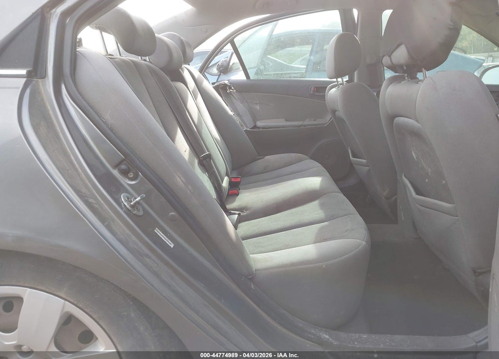 2009 HYUNDAI SONATA GLS VIN: 5NPET46C29H570894