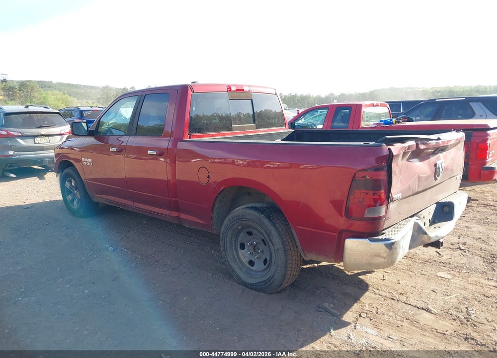 2015 RAM 1500 SLT VIN: 1C6RR6GGXFS529611