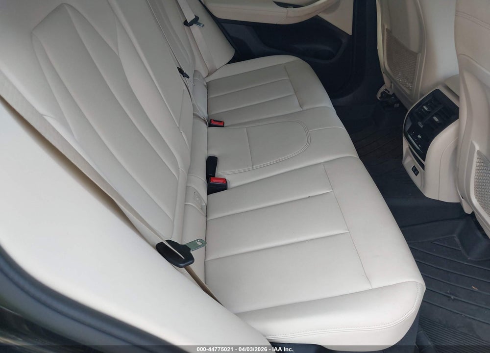 2021 BMW X3 PHEV XDRIVE30E VIN: 5UXTS1C03M9D93813