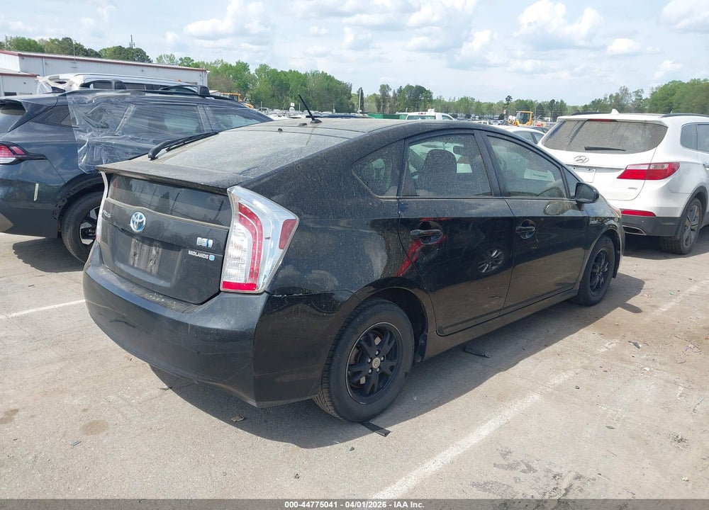 2014 TOYOTA PRIUS TWO VIN: JTDKN3DU0E0360580