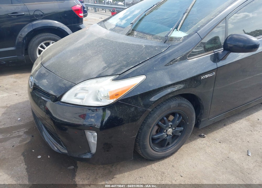 2014 TOYOTA PRIUS TWO VIN: JTDKN3DU0E0360580