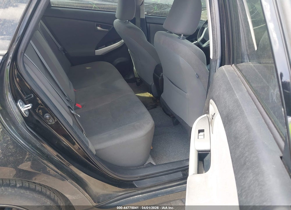 2014 TOYOTA PRIUS TWO VIN: JTDKN3DU0E0360580