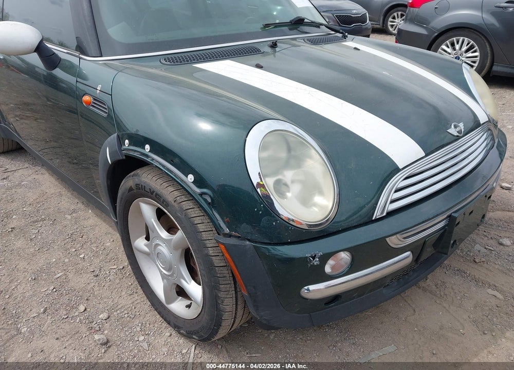2004 MINI COOPER VIN: WMWRC33494TJ60832