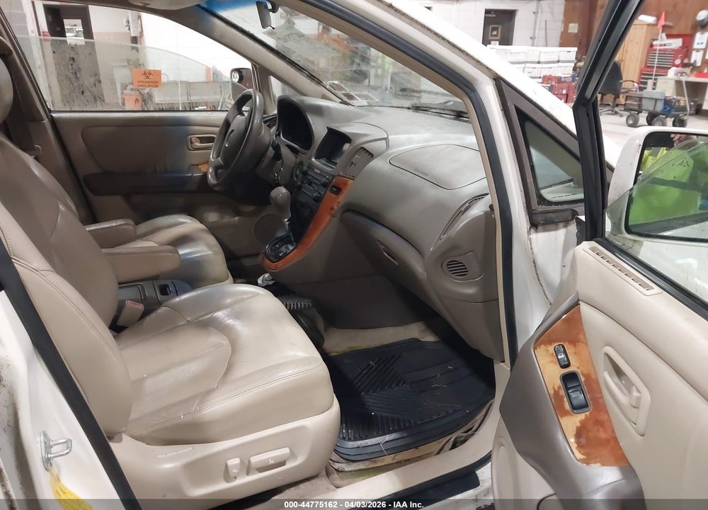 2000 LEXUS RX 300 VIN: JT6HF10U1Y0125862