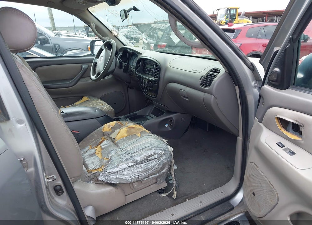 2003 TOYOTA SEQUOIA SR5 V8 VIN: 5TDZT34A53S168933