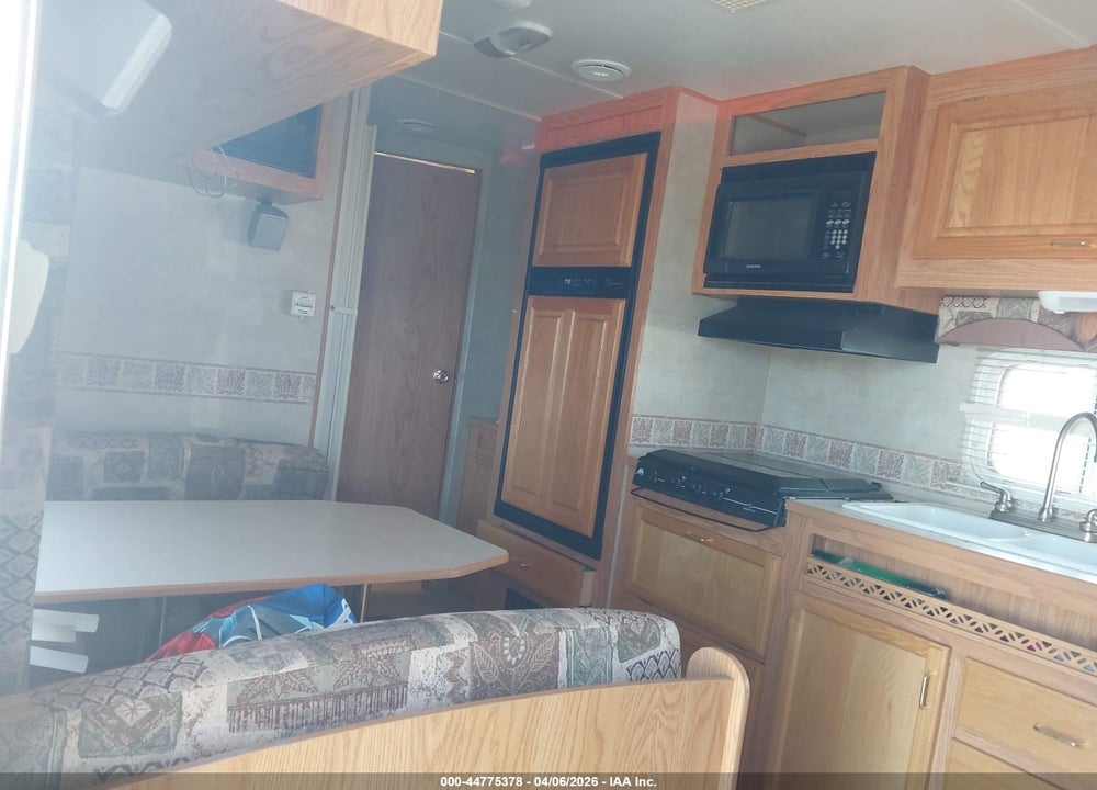 2007 JAYCO JAYFLIGHT 27BH VIN: 1UJBJ02N041EF1068