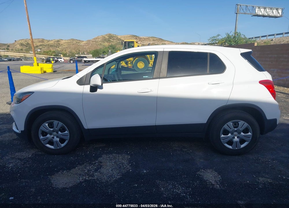 2017 CHEVROLET TRAX LS VIN: 3GNCJKSB7HL269879