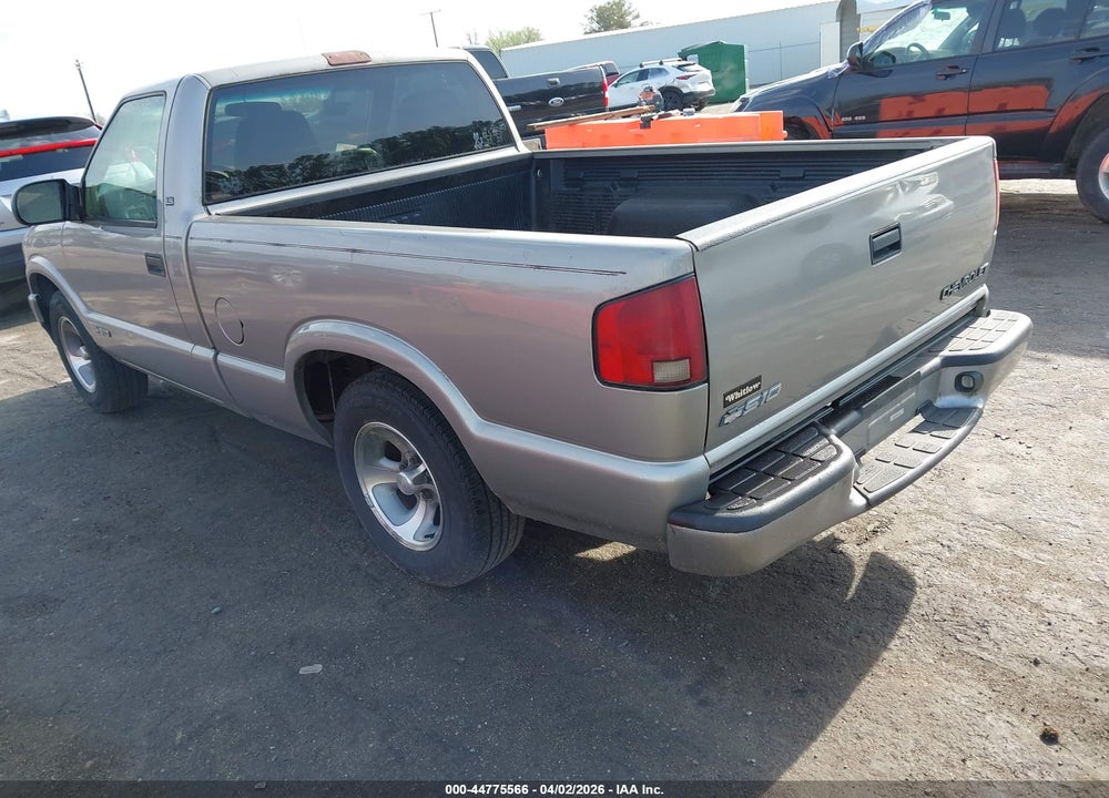2002 CHEVROLET S-10 LS VIN: 1GCCS145228164759