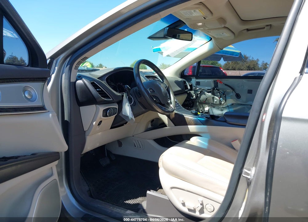 2016 LINCOLN MKX RESERVE VIN: 2LMTJ6LP0GBL61923