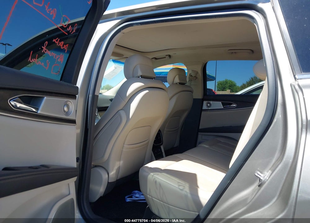 2016 LINCOLN MKX RESERVE VIN: 2LMTJ6LP0GBL61923