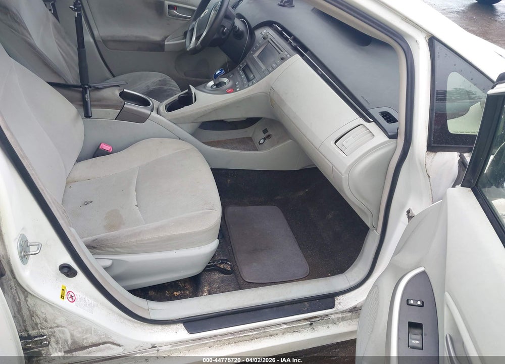2012 TOYOTA PRIUS TWO VIN: JTDKN3DU6C5439588