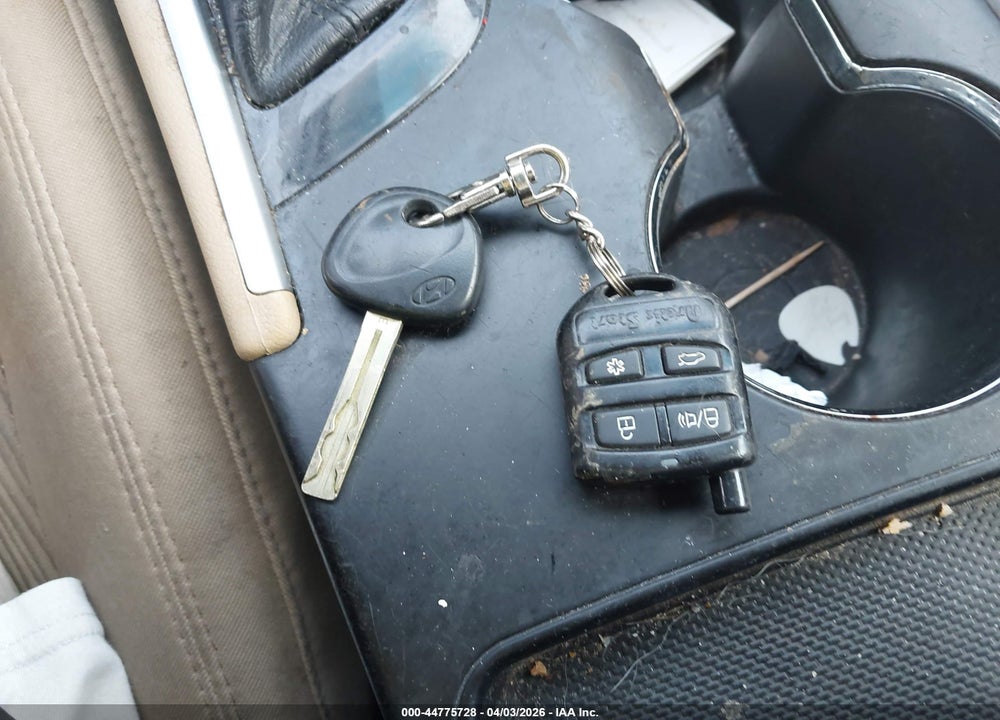 2011 HYUNDAI SONATA GLS VIN: 5NPEB4AC0BH071348