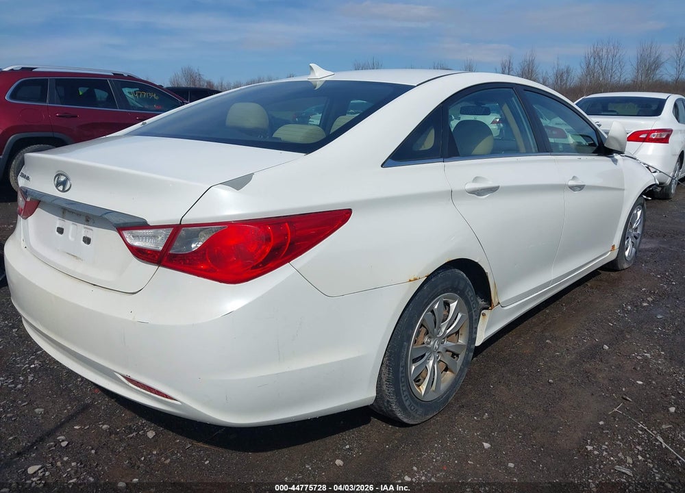2011 HYUNDAI SONATA GLS VIN: 5NPEB4AC0BH071348