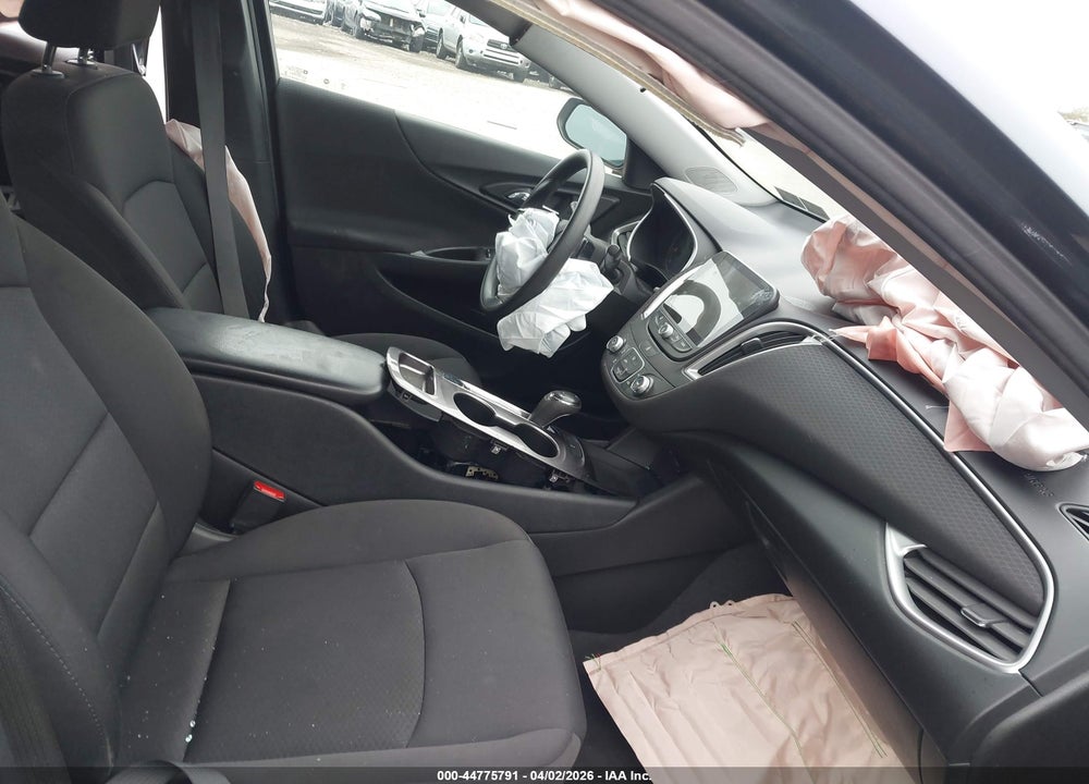 2019 CHEVROLET MALIBU 1LS VIN: 1G1ZB5ST4KF198306