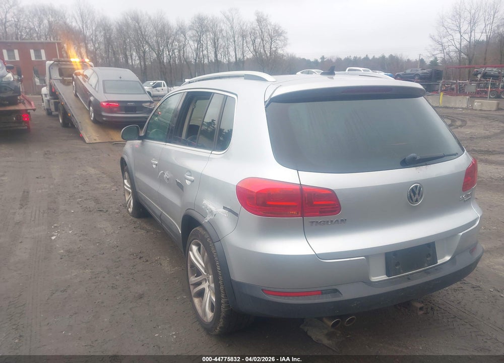 2012 VOLKSWAGEN TIGUAN SEL VIN: WVGBV7AX3CW559666