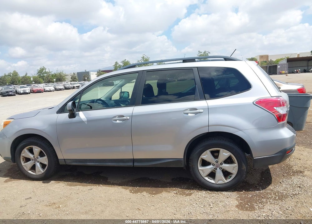 2015 SUBARU FORESTER 2.5I PREMIUM VIN: JF2SJADC2FH822388