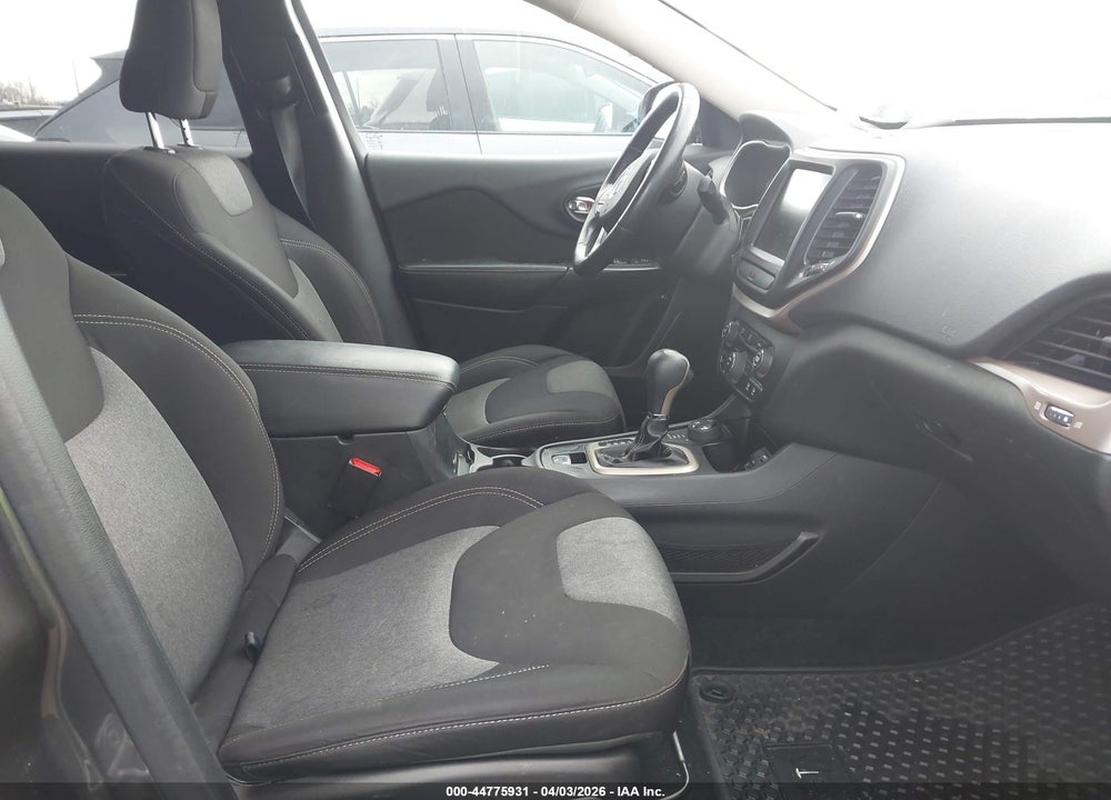2014 JEEP CHEROKEE LATITUDE VIN: 1C4PJMCS0EW264419