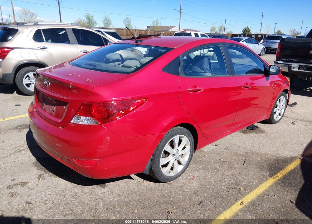 2013 HYUNDAI ACCENT GLS VIN: KMHCU4AE5DU300369