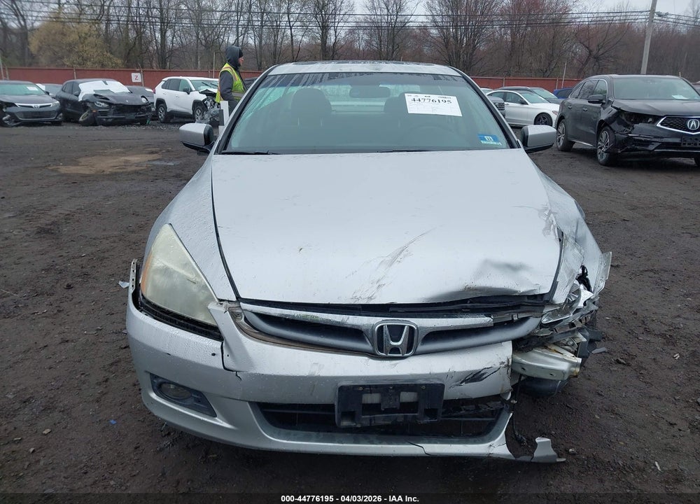 2007 HONDA ACCORD 2.4 EX VIN: 1HGCM56737A016606