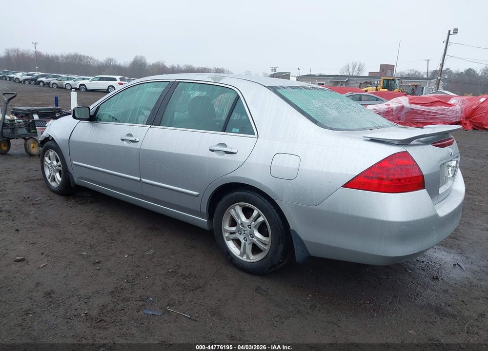 2007 HONDA ACCORD 2.4 EX VIN: 1HGCM56737A016606