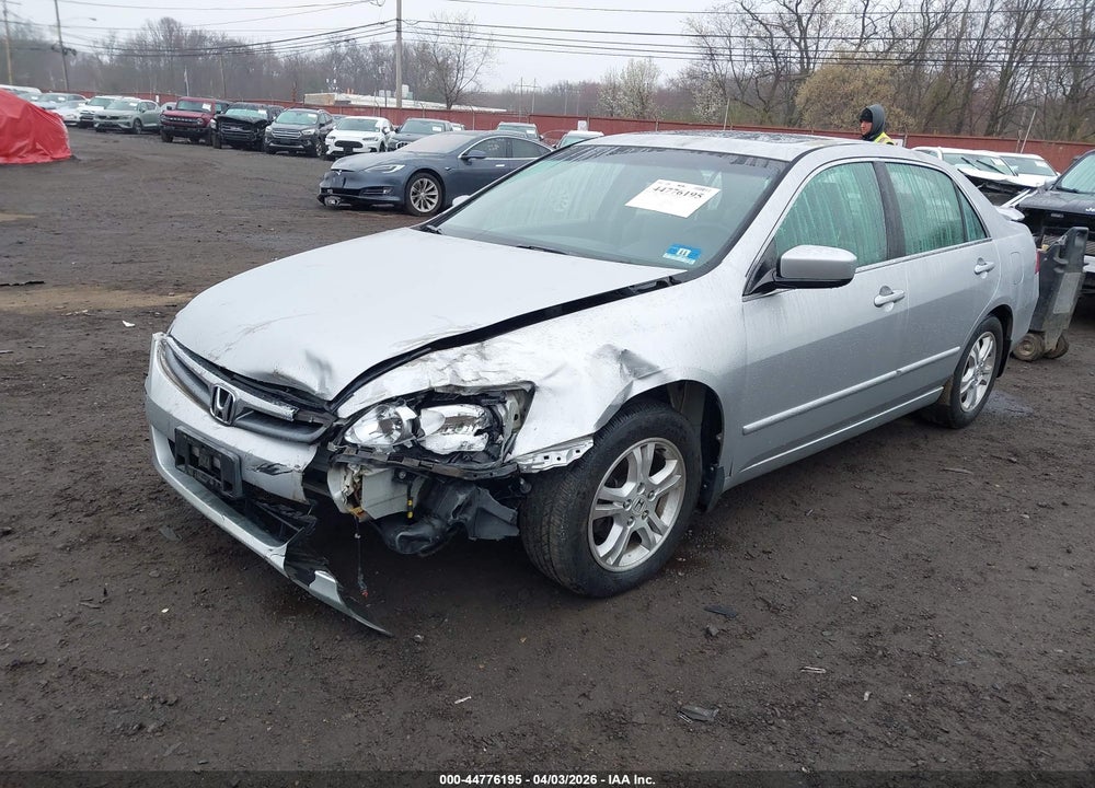 2007 HONDA ACCORD 2.4 EX VIN: 1HGCM56737A016606