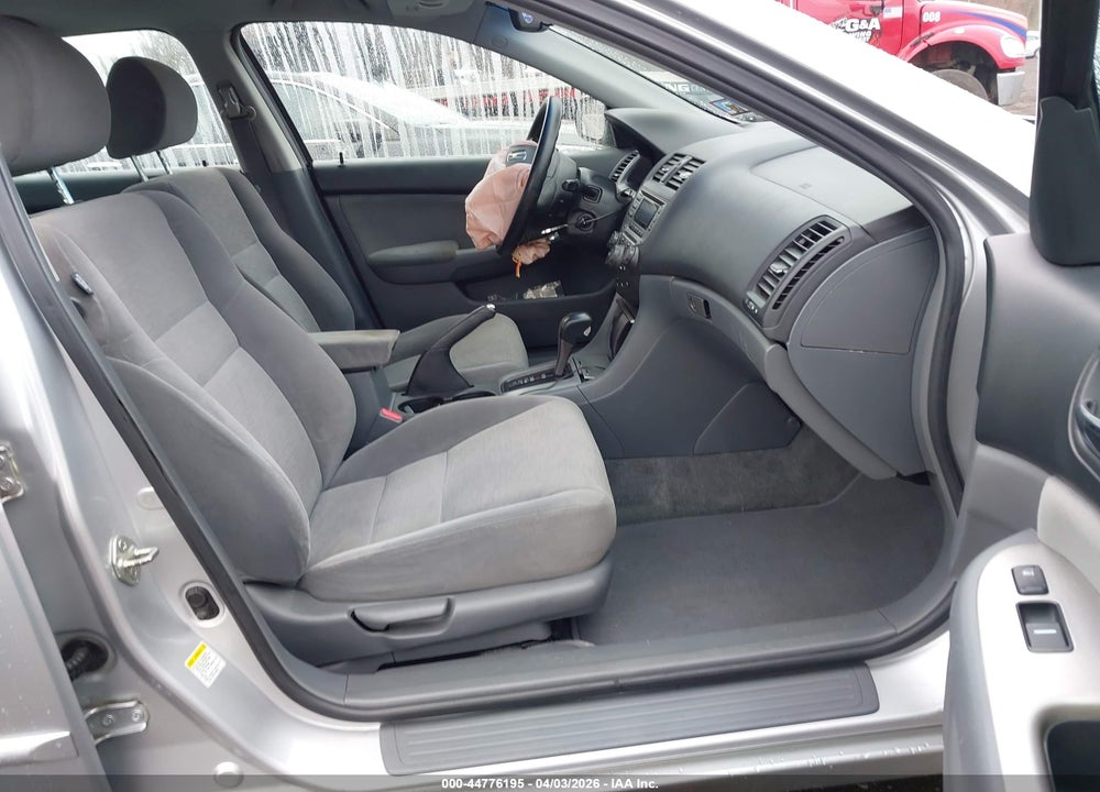 2007 HONDA ACCORD 2.4 EX VIN: 1HGCM56737A016606