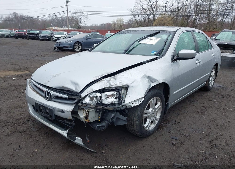 2007 HONDA ACCORD 2.4 EX VIN: 1HGCM56737A016606