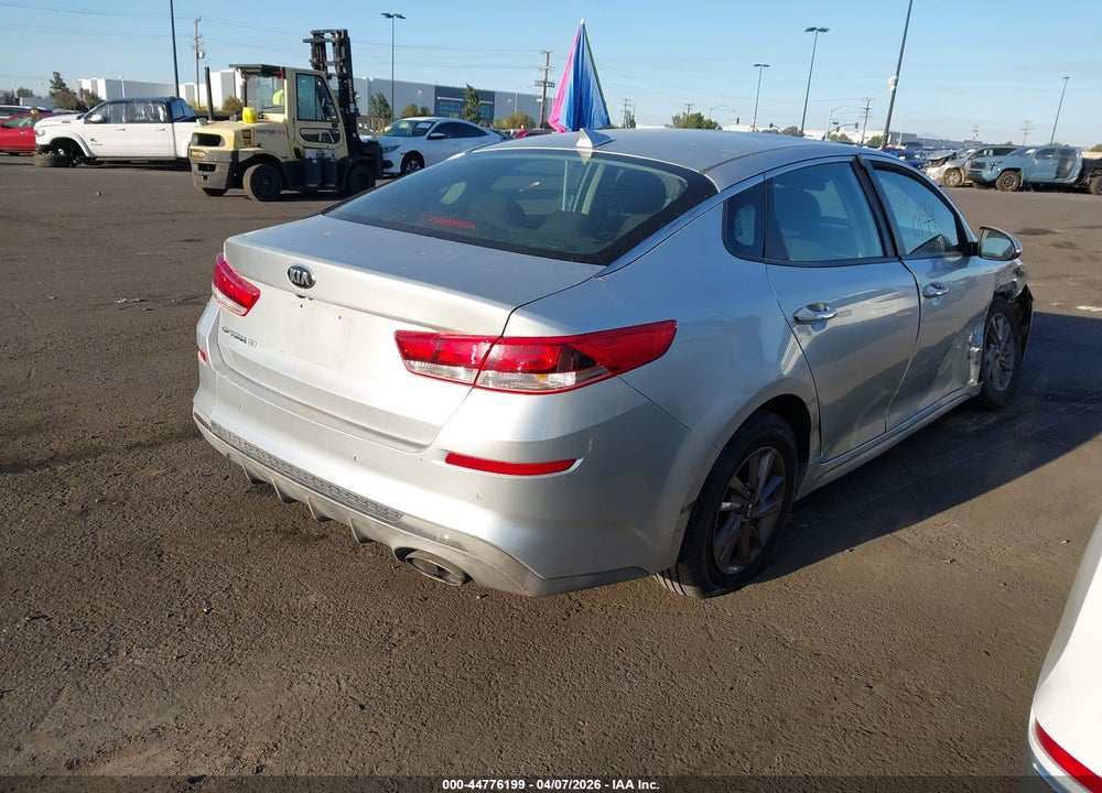 2020 KIA OPTIMA LX VIN: 5XXGT4L36LG393668