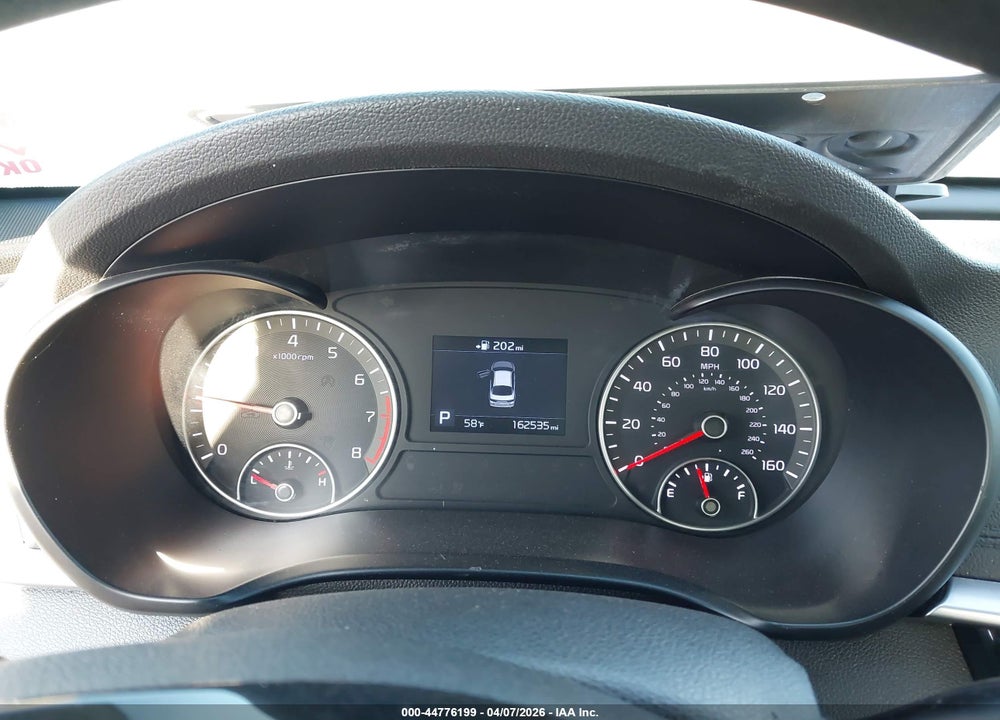 2020 KIA OPTIMA LX VIN: 5XXGT4L36LG393668