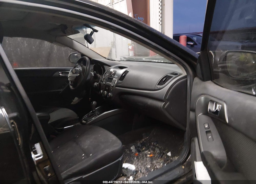 2013 KIA FORTE EX VIN: KNAFU4A21D5716255