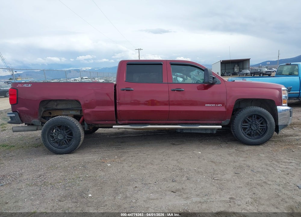 2015 CHEVROLET SILVERADO 2500HD LT VIN: 1GC1KVE81FF153504
