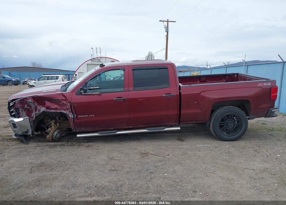 2015 CHEVROLET SILVERADO 2500HD LT VIN: 1GC1KVE81FF153504