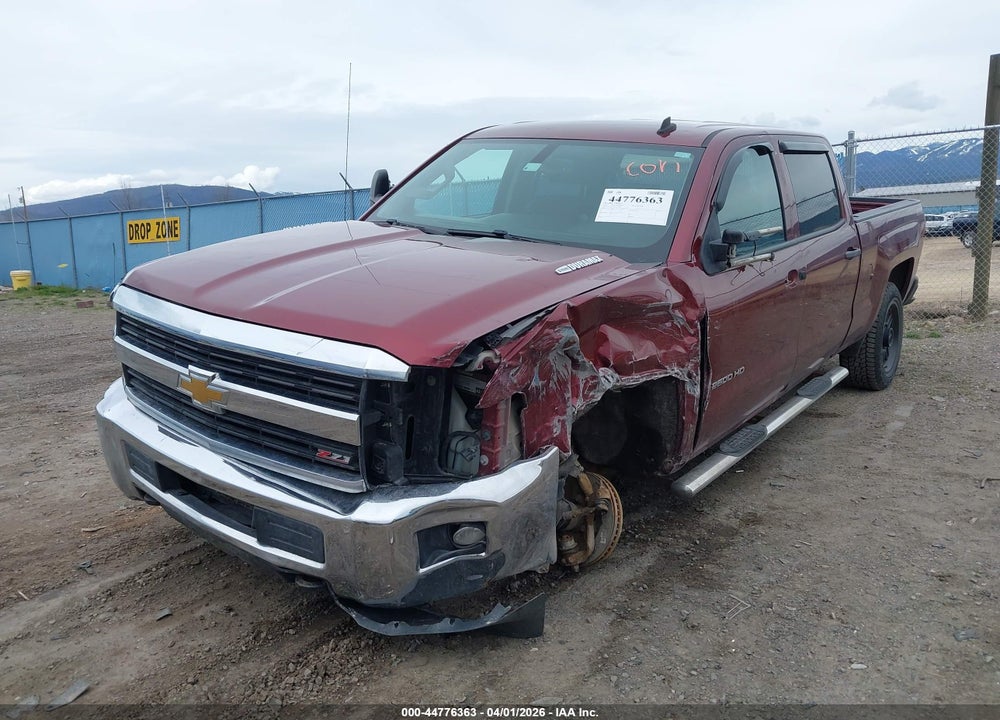 2015 CHEVROLET SILVERADO 2500HD LT VIN: 1GC1KVE81FF153504
