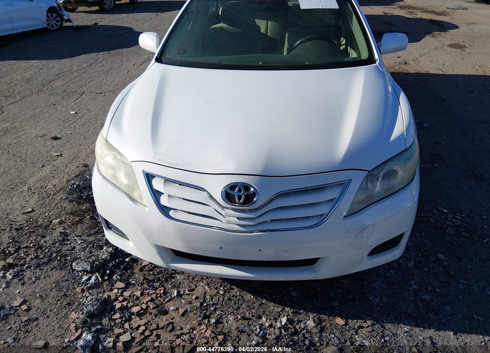 2010 TOYOTA CAMRY LE VIN: 4T1BF3EK8AU509018