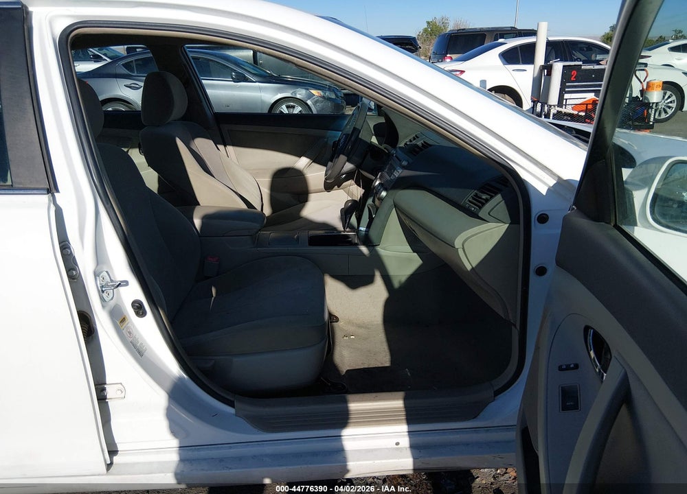 2010 TOYOTA CAMRY LE VIN: 4T1BF3EK8AU509018