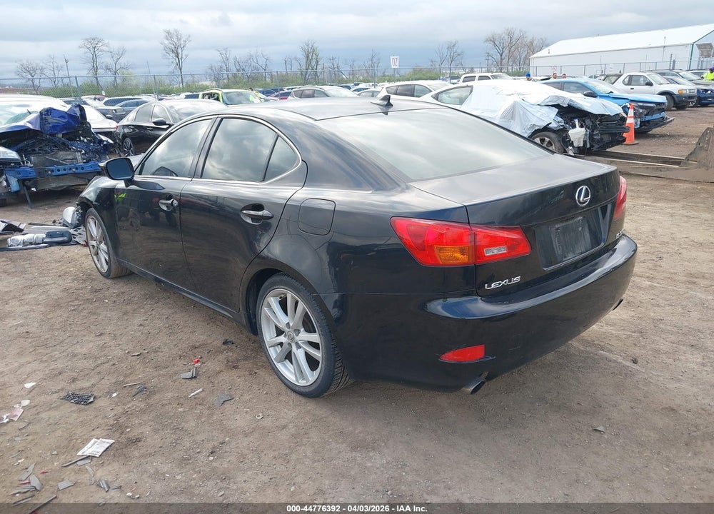 2007 LEXUS IS 350 VIN: JTHBE262975016904