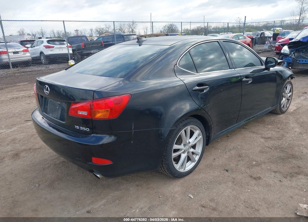 2007 LEXUS IS 350 VIN: JTHBE262975016904
