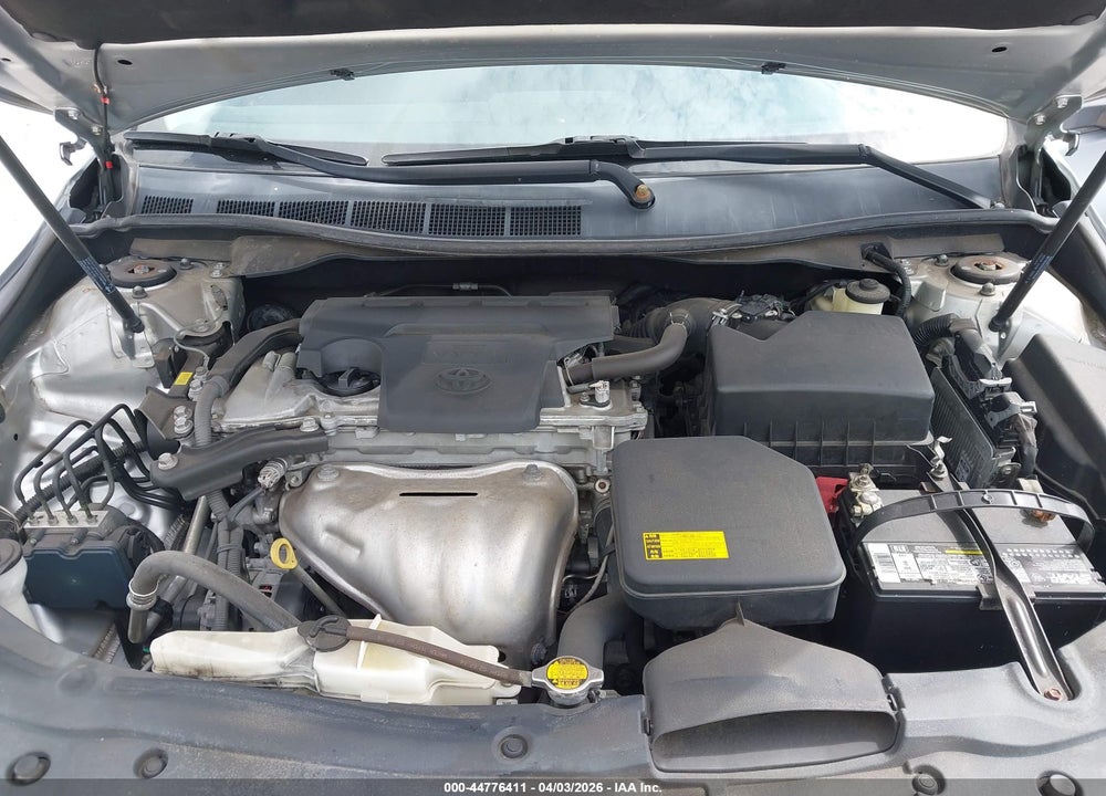 2015 TOYOTA CAMRY SE VIN: 4T1BF1FK4FU064917