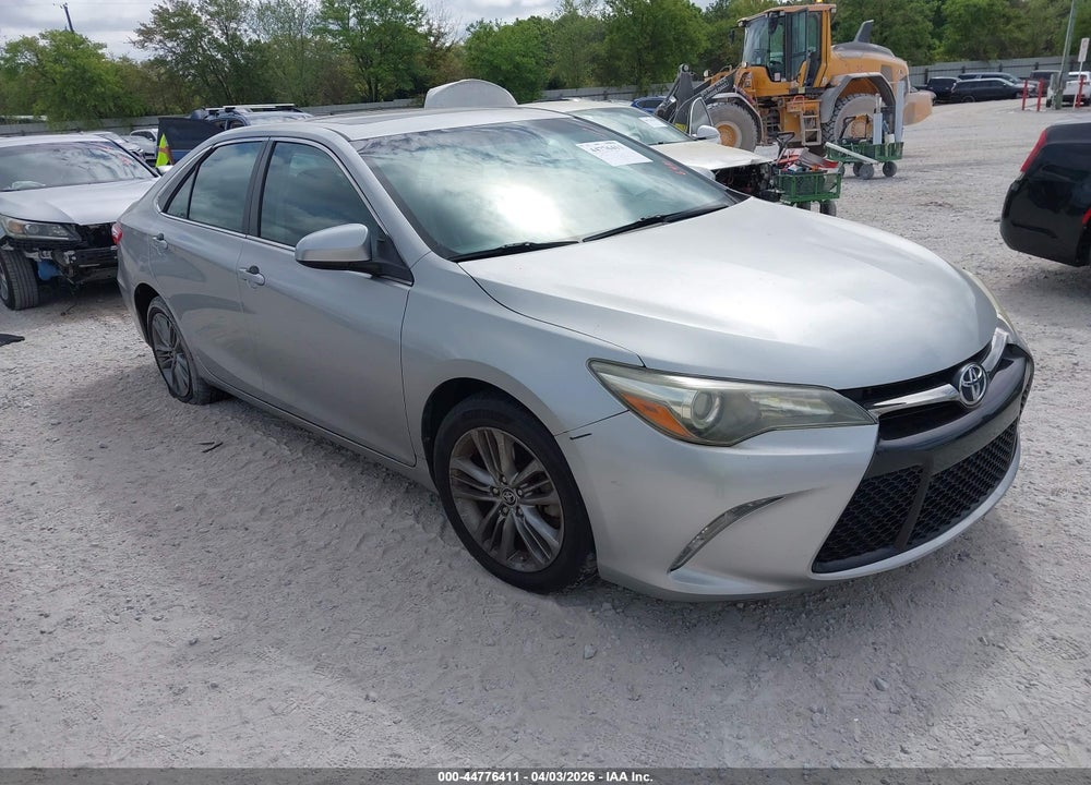2015 TOYOTA CAMRY SE VIN: 4T1BF1FK4FU064917