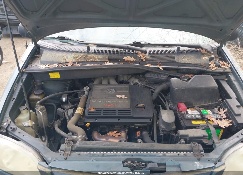 2002 TOYOTA SIENNA CE VIN: 4T3ZF19C82U423609
