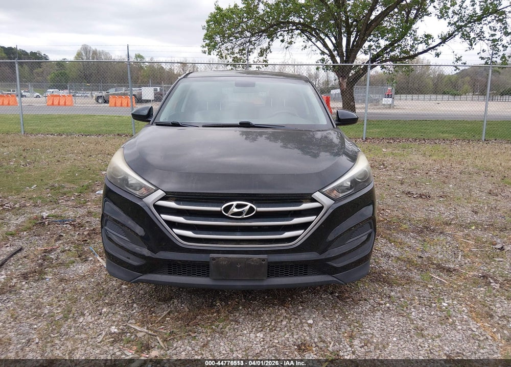 2018 HYUNDAI TUCSON SE VIN: KM8J23A4XJU660165