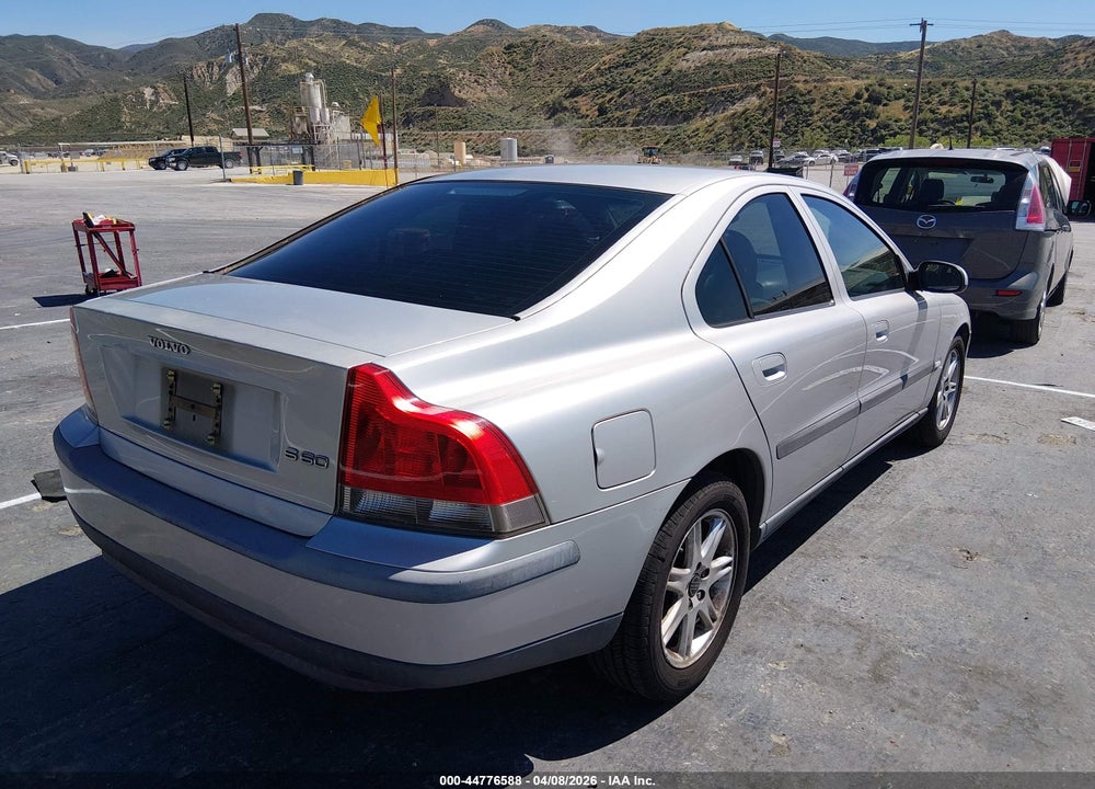 2002 VOLVO S60 2.4 VIN: YV1RS61R822173008