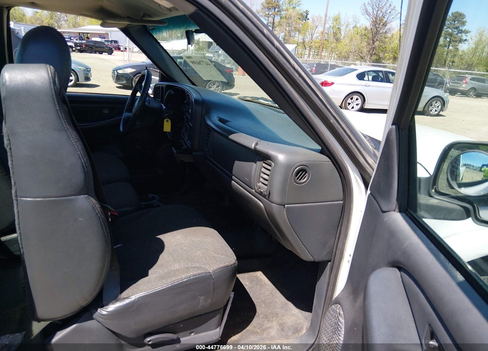2001 CHEVROLET SILVERADO 1500 VIN: 1GCEC14W41Z323367