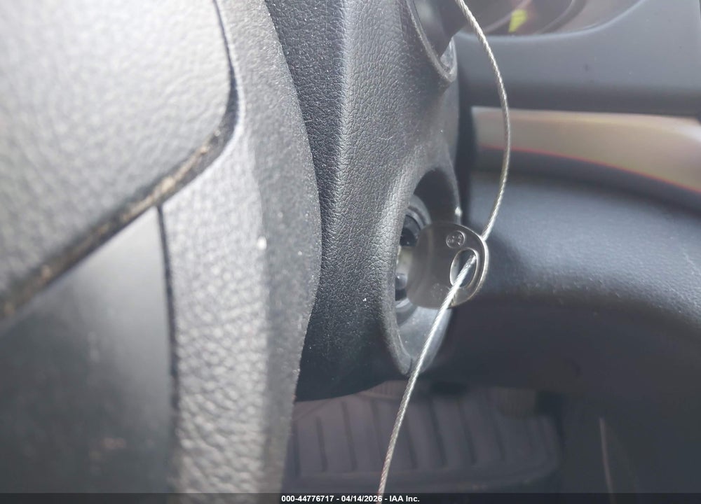 2019 HYUNDAI ELANTRA SE VIN: 5NPD74LF6KH463156