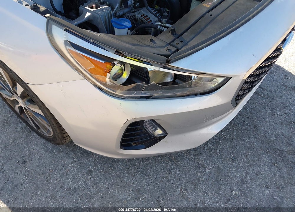 2018 HYUNDAI ELANTRA GT VIN: KMHH35LE4JU071173