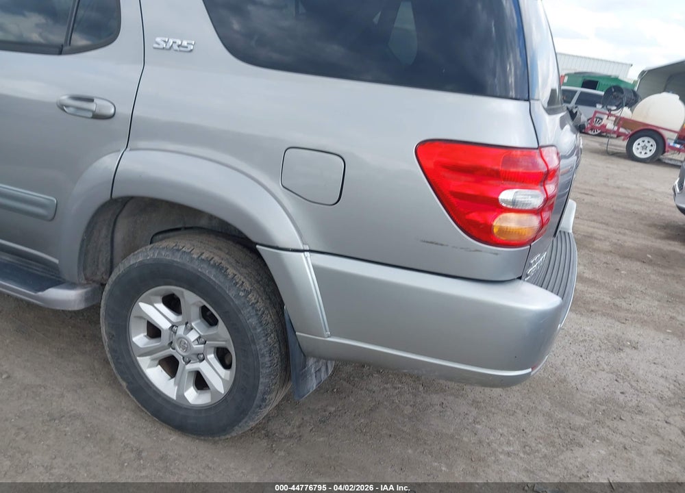 2004 TOYOTA SEQUOIA SR5 VIN: 5TDBT44A54S212597