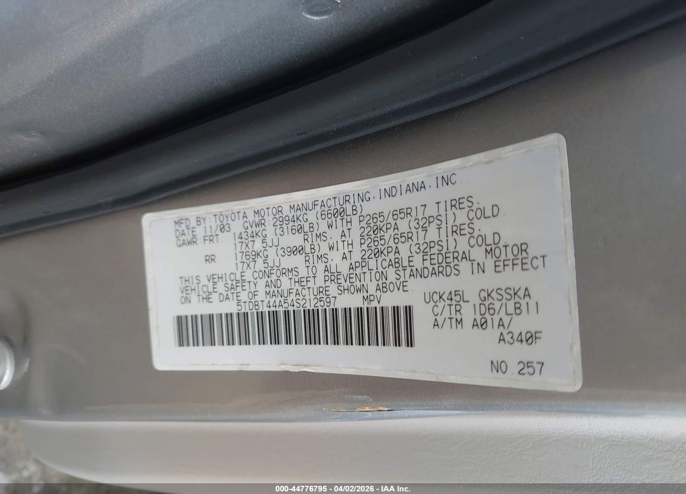 2004 TOYOTA SEQUOIA SR5 VIN: 5TDBT44A54S212597